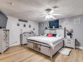 436  Crooked Lane , Mesquite Texas 75149