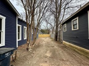 1615  Fairmount Avenue , Fort Worth Texas 76104