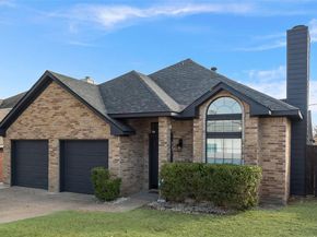 903  Ragland Drive , Cedar Hill Texas 75104