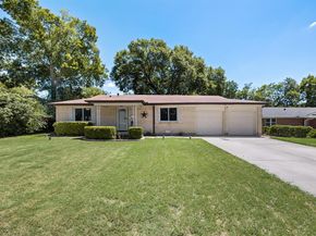 404 E Alexander Lane , Euless Texas 76040