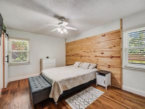 404 E Alexander Lane , Euless Texas 76040