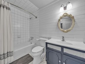 209  Mccurdy Street , Crowley Texas 76036