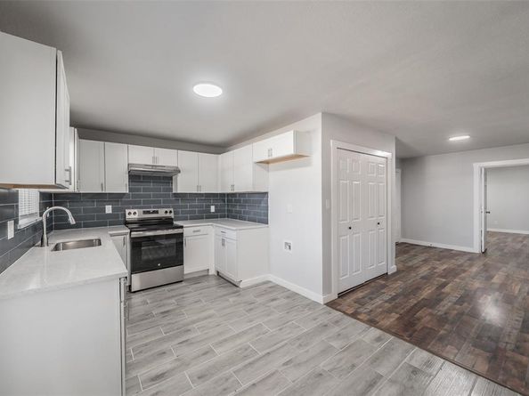 1224  Colvin Street , Fort Worth Texas 76104