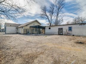 117 E Avenue Avenue  E, Garland Texas 75040