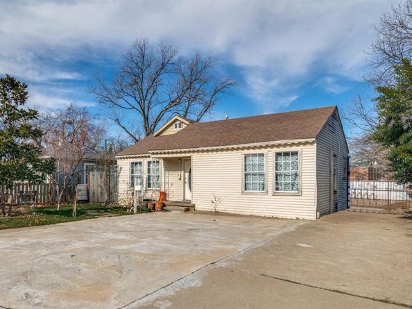 117 E Avenue Avenue  E, Garland Texas 75040