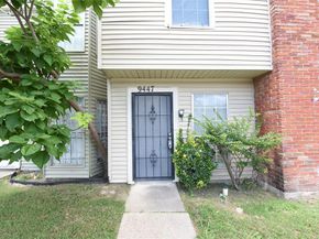 9447  Olde Towne Row , Dallas Texas 75227
