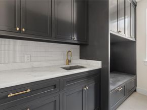 6028  Richmond Avenue , Dallas Texas 75206