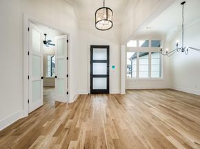 400  SARATOGA Drive , Denton Texas 76210