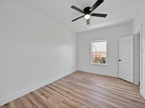 2909  Avenue B  , Fort Worth Texas 76105