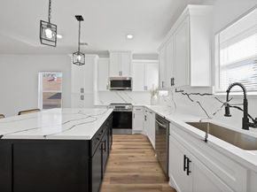 2909  Avenue B  , Fort Worth Texas 76105