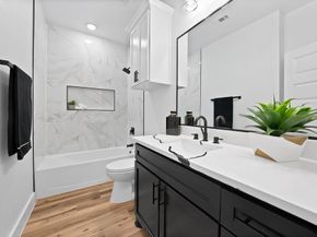 2909  Avenue B  , Fort Worth Texas 76105