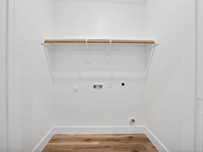 2909  Avenue B  , Fort Worth Texas 76105