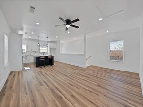 2909  Avenue B  , Fort Worth Texas 76105