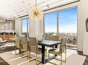 1717  Arts Plaza   2002, Dallas Texas 75201