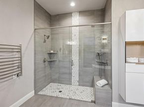 1121  Excalibur Boulevard , Lewisville Texas 75056