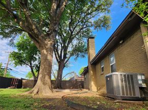 2822  Sunny Hill Lane , Farmers Branch Texas 75234