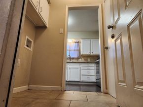 2822  Sunny Hill Lane , Farmers Branch Texas 75234