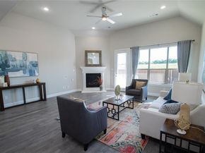 12709  Royal Oaks Lane , Farmers Branch Texas 75234