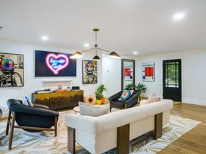 7423  Tangleglen Drive , Dallas Texas 75248