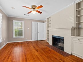 3744  Somerset Lane , Fort Worth Texas 76109