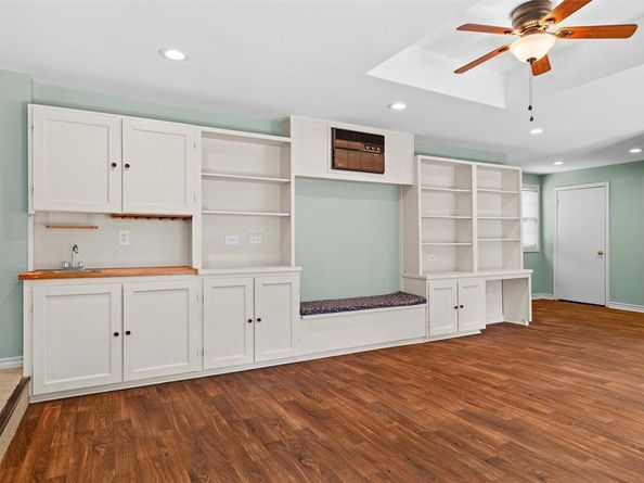 3744  Somerset Lane , Fort Worth Texas 76109