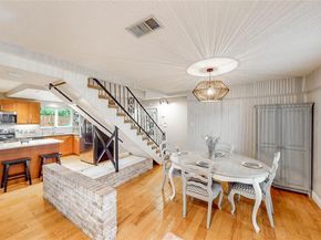 2121  Mountainview Drive , Hurst Texas 76054