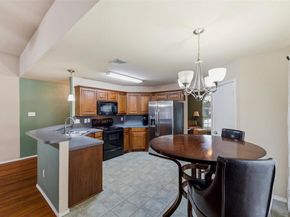 612  Owen Trail , Grand Prairie Texas 75051
