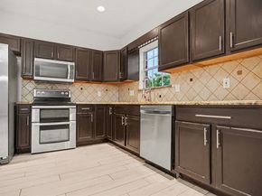 2446  Catherine Street , Dallas Texas 75211
