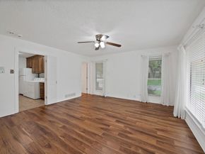 1008  Loch Lomond Drive , Arlington Texas 76012