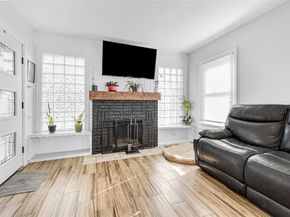 2329  Yucca Avenue , Fort Worth Texas 76111