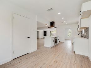 10823  Meadowcliff Lane , Dallas Texas 75238