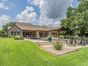 6901  Chestnut Ridge Drive , Argyle Texas 76226