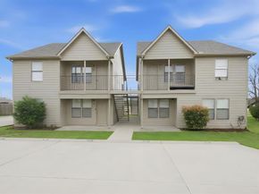 319  Ware Drive , Grand Prairie Texas 75051