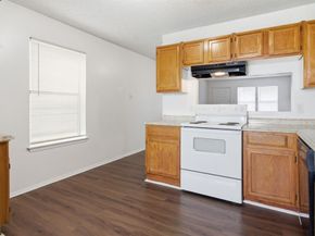 319  Ware Drive , Grand Prairie Texas 75051