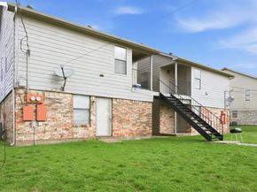 319  Ware Drive , Grand Prairie Texas 75051