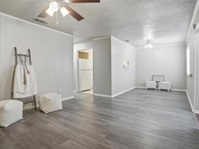 3215  Las Vegas Trail , Fort Worth Texas 76116