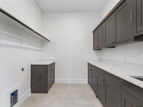 2619  Emmett Street , Dallas Texas 75211