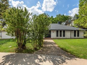823 S Wildwood Drive , Irving Texas 75060