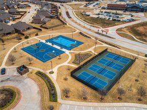 9733  Quail Pointe Road , Aubrey Texas 76227