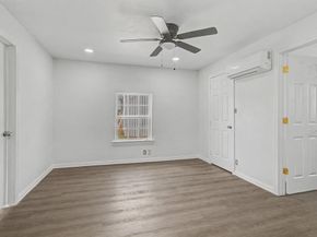 4225  Avenue M  , Fort Worth Texas 76105