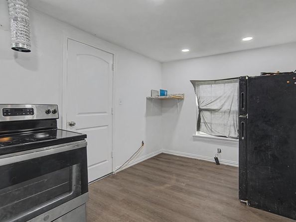 4225  Avenue M  , Fort Worth Texas 76105