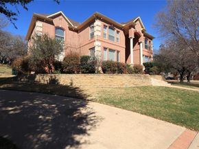 8925  Hunters Glen Trail , Fort Worth Texas 76120