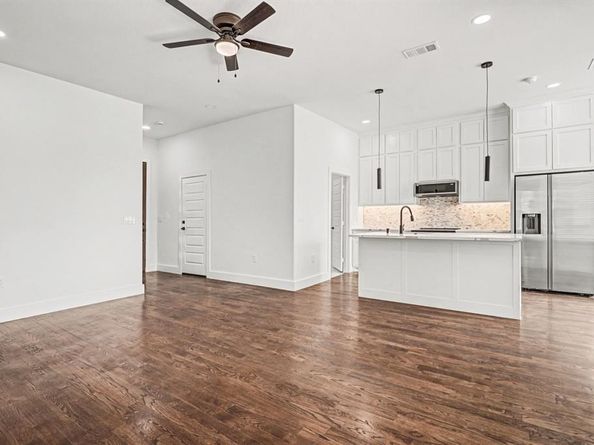 712  Willowbrook Drive , Mesquite Texas 75149