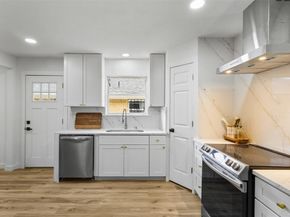 1917 S Vernon Avenue , Dallas Texas 75224