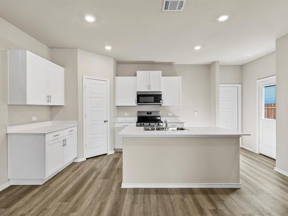 3129  Maple Orchard Lane , Fort Worth Texas 76140