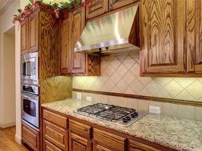 2617  Queen Elaine Drive , Lewisville Texas 75056