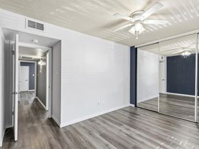 2535  Wedglea Drive  224, Dallas Texas 75211