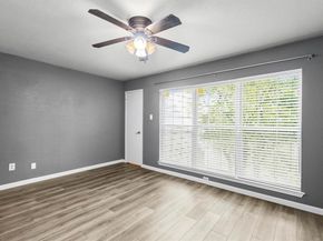 2535  Wedglea Drive  224, Dallas Texas 75211
