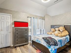 400  Shadow Creek Drive , DeSoto Texas 75115