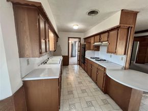 813  Misty Glen Drive , DeSoto Texas 75115